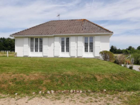 L'Opaline, Jolie Maison avec Jardin 6 pers,10km Honfleur, linge et internet inclus